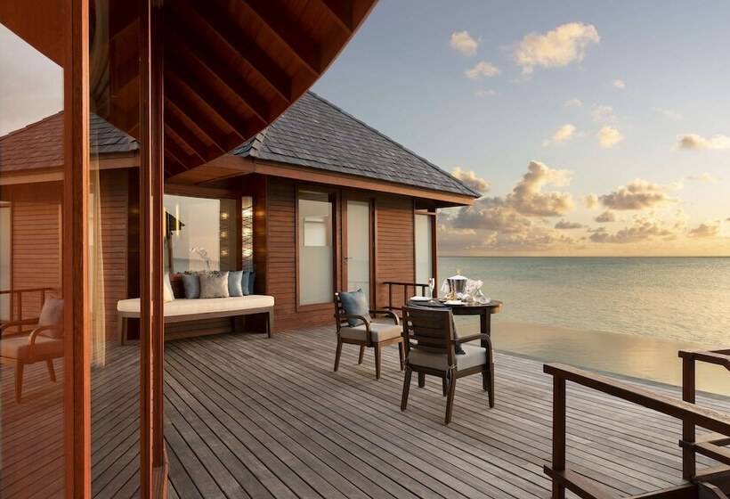 سوییت با استخر, Anantara Dhigu Maldives Resort   Complimentary Round Trip Transportation For Minimum Stay Of 3 Night