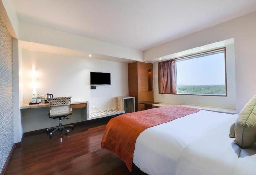 سوییت, 7 Apple Hotel Pimpri Pune