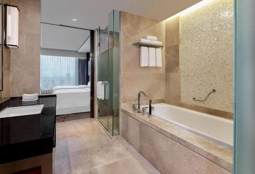 اتاق اجرایی با تخت بزرگ, The Westin Pazhou