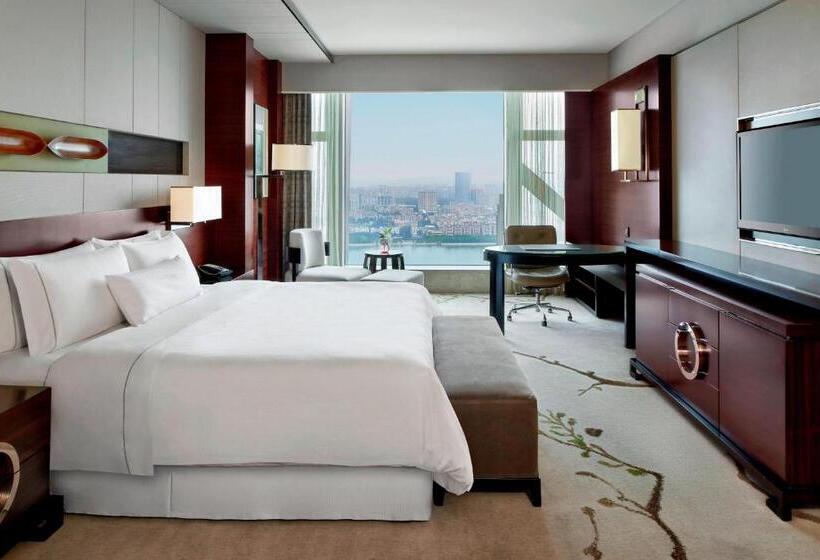 Номер Executive Кровать Кинг, The Westin Pazhou
