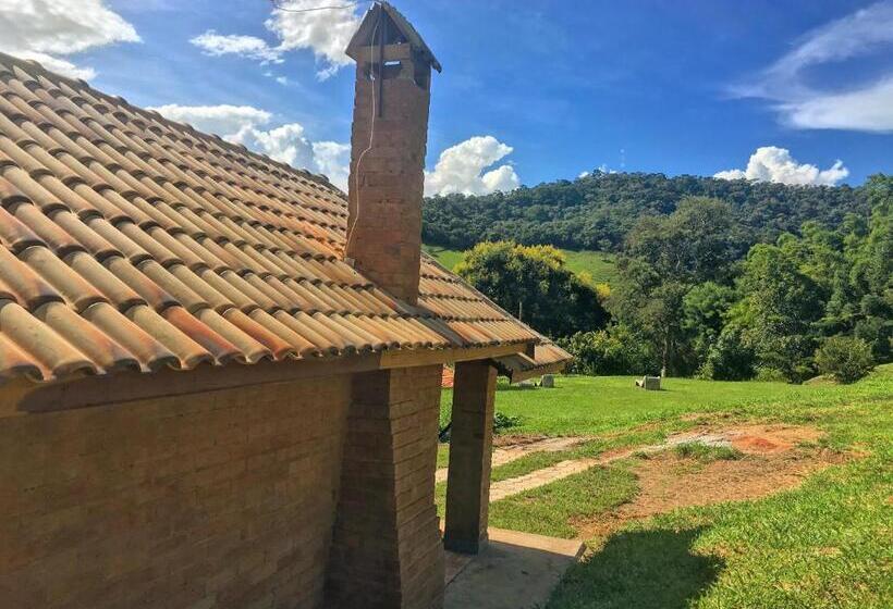 샬레, Pousada Lua Bonita
