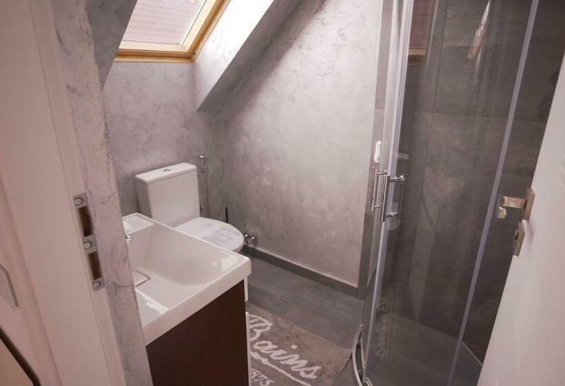 חדר דלוקס, Vivo House