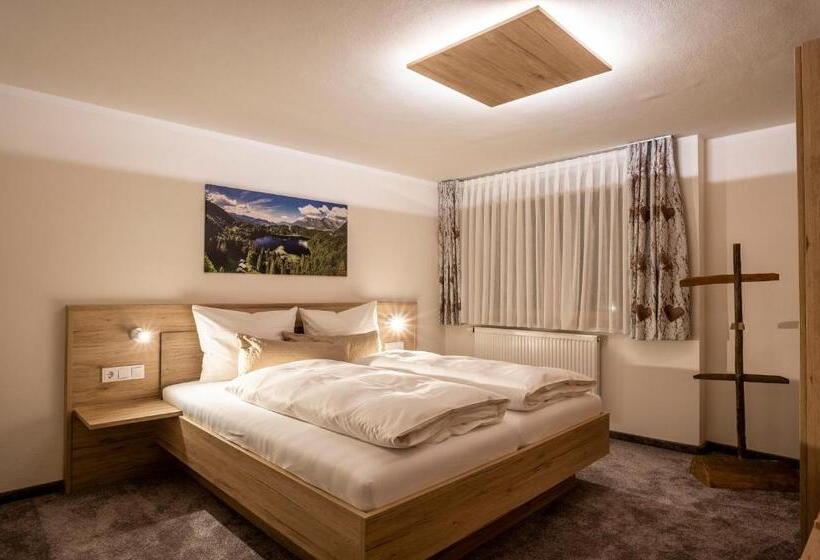 Апартаменты 3 Спальни, Haus Am Rank