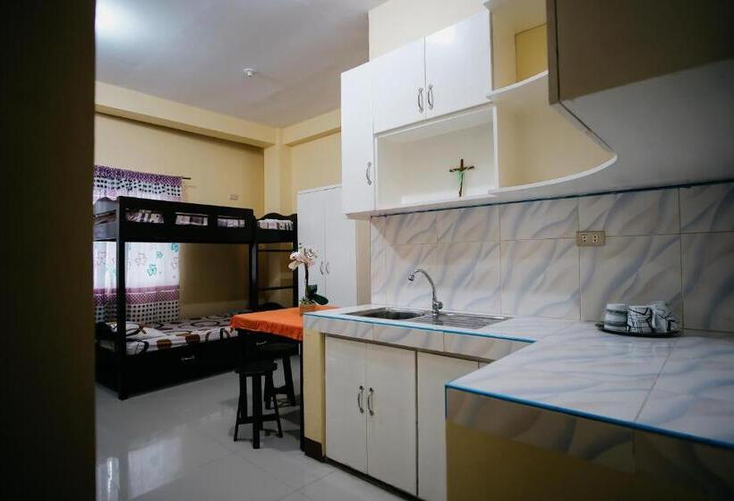 غرفة عائلية, Sleepadz   Capsule Beds Dormitel In Magsaysay Ave Naga