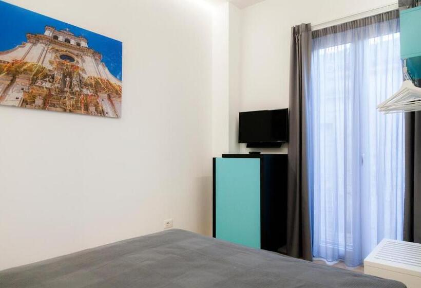 バルコニー付きスタンダードトリプルルーム, B&b Del Corso