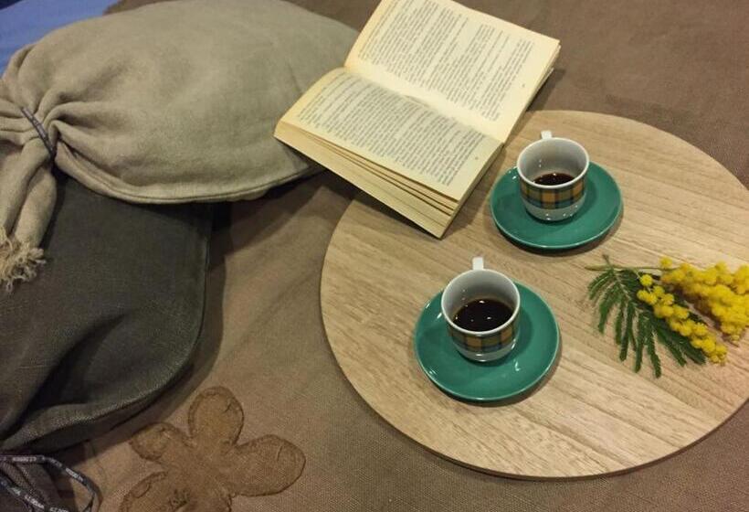 اتاق استاندارد یک نفره, Room33