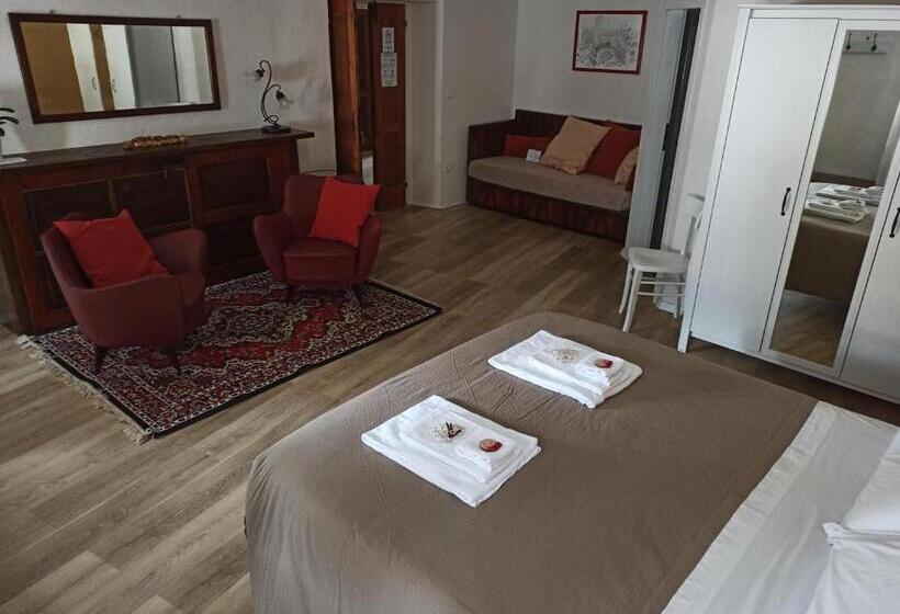 套房, Castello Errante Bio B&b