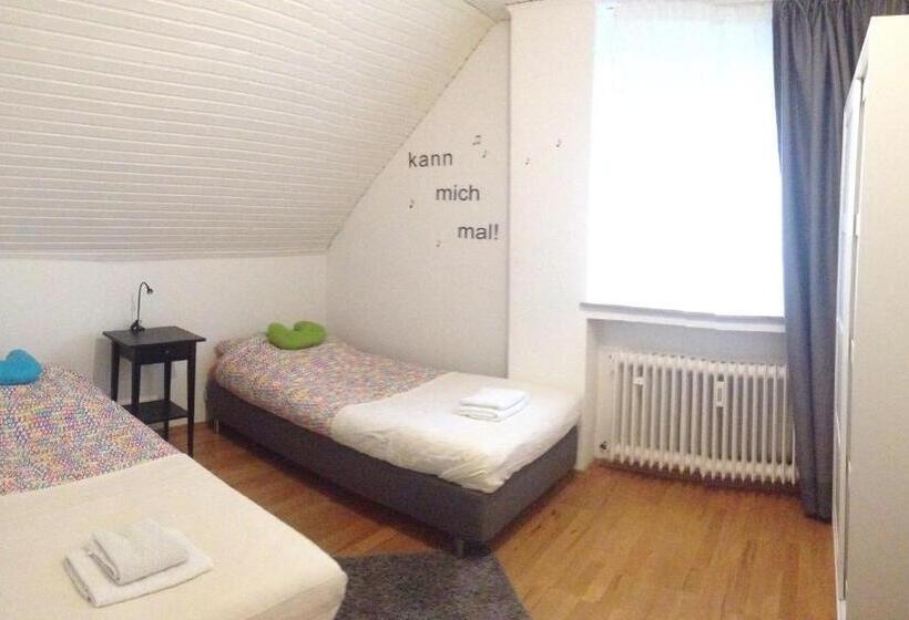 Номер Стандарт Совместная Ванная, Dormitorium Kaarst Wohnraum Auf Zeit