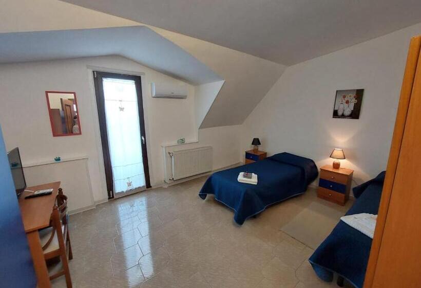 اتاق استاندارد با بالکن, B&b Armonia