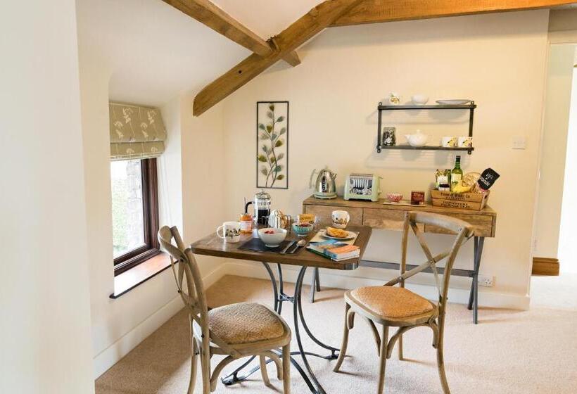 Люкс, Neuadd B&b Suites