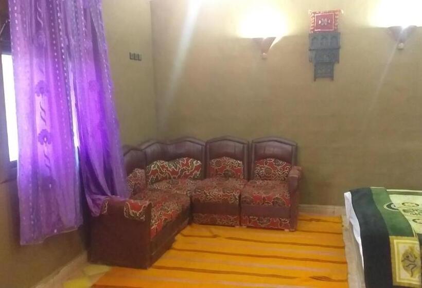 패밀리 룸, Auberge Bougafer