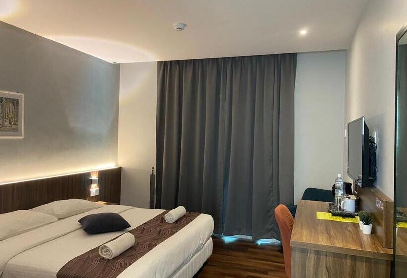 اتاق استاندارد با تخت بزرگ, White Lodge