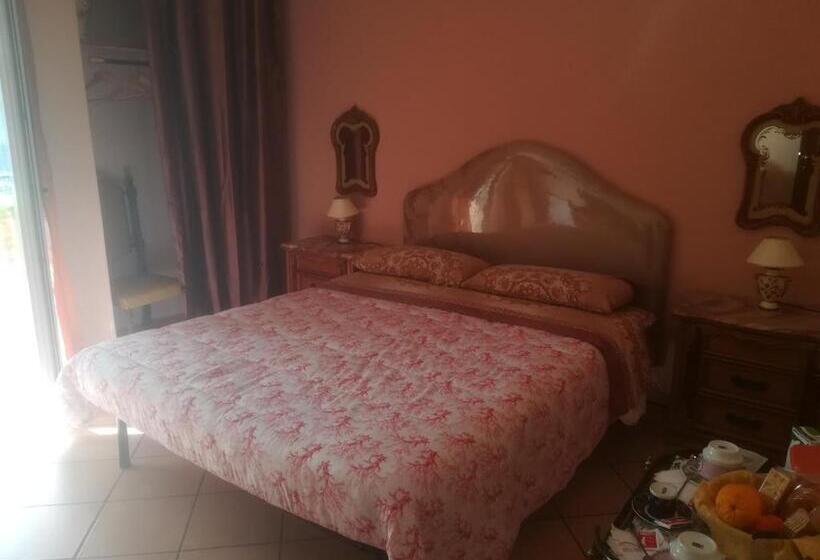 آپارتمان 3 خوابه, Guest House Josephine