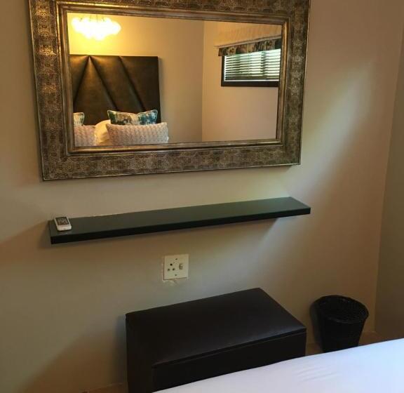 Трехместный Номер Комфорт, Modern Goldfields Apartments