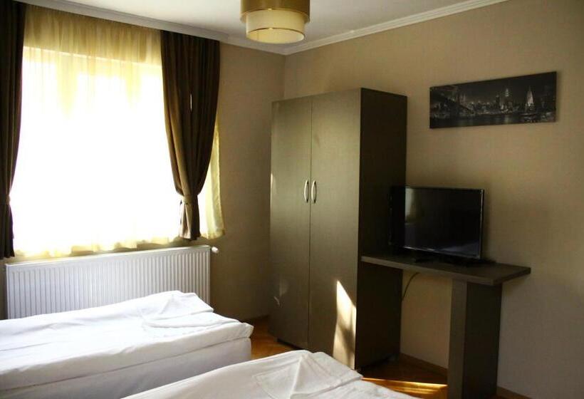豪华房间, Guest House Central