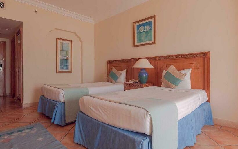 اتاق استاندارد با چشم‌انداز باغ, Old Palace Resort Sahl Hasheesh