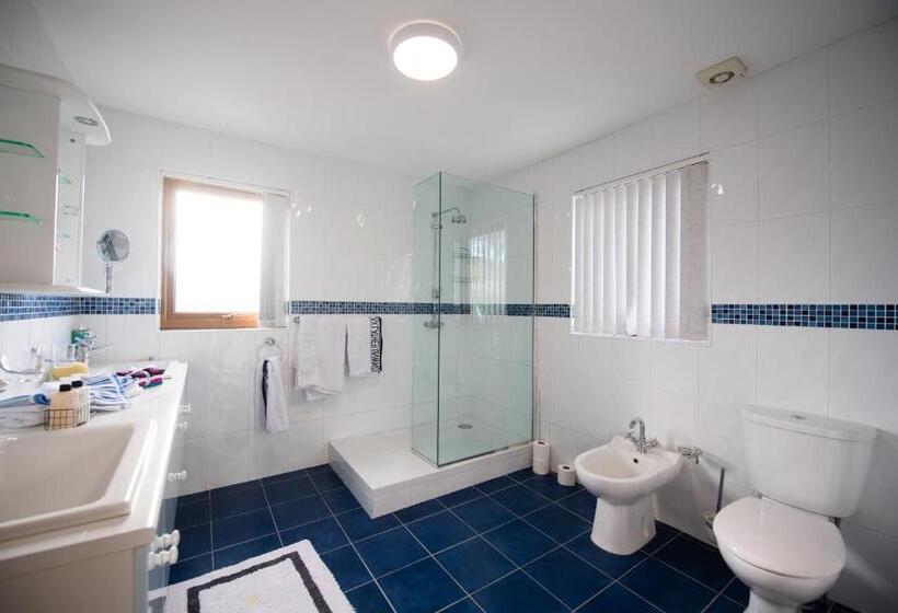 Family Suite, Y Grange