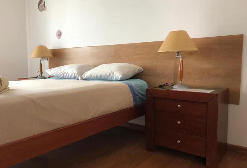 Полулюкс Вид на Горы, Azores Holidays House  B&b   Suites   Self Check In Keyboard