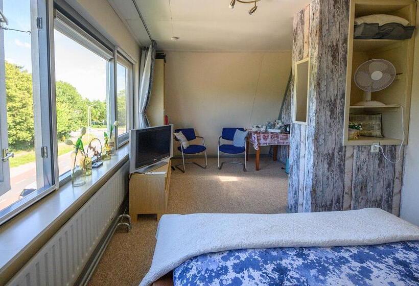 غرفة إقتصادية, Bed And Breakfast Ineke En John