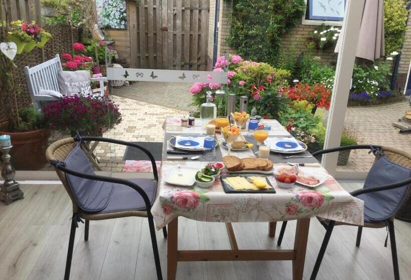 غرفة إقتصادية, Bed And Breakfast Ineke En John