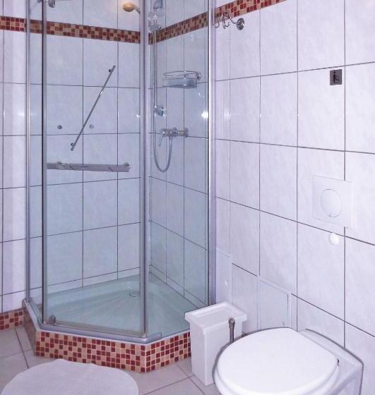 Четырехместный Номер Стандарт, Pension Pieschen Dresden