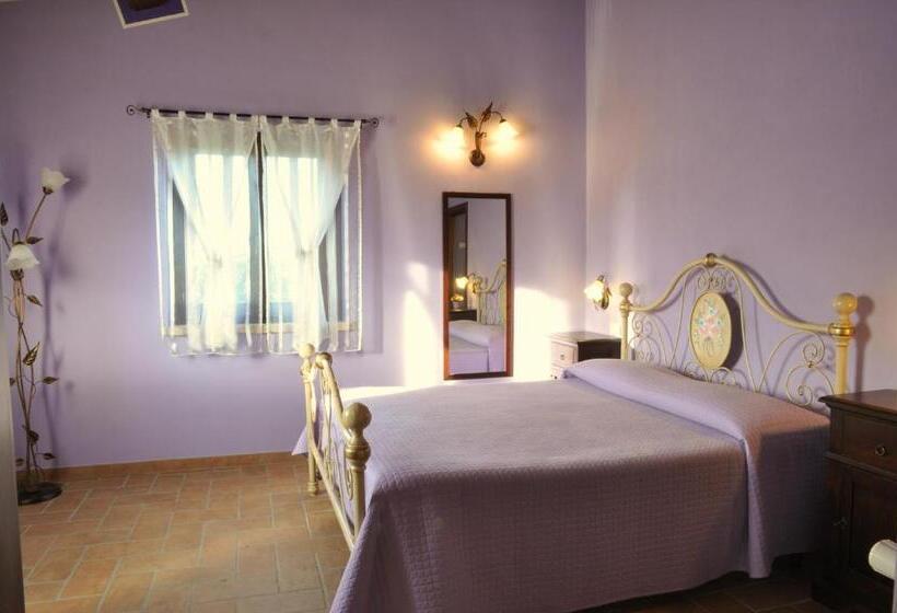 4인용 스탠다드 룸, Agriturismo Arcobaleno Della Torretta