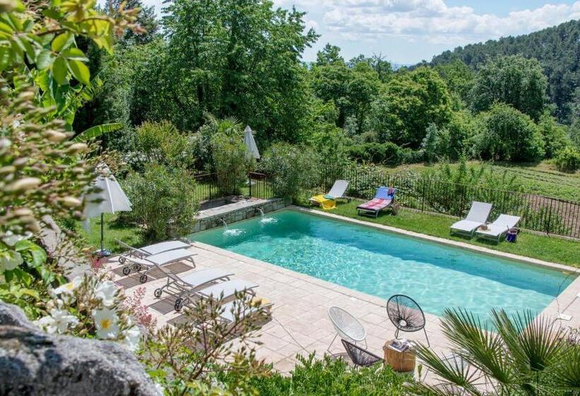 Люкс Вид на Сад, Le Domaine Du Fayet
