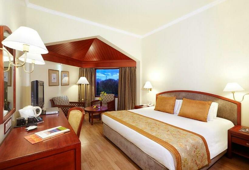 Standard Szoba, The Gateway Hotel Beach Road, Calicut