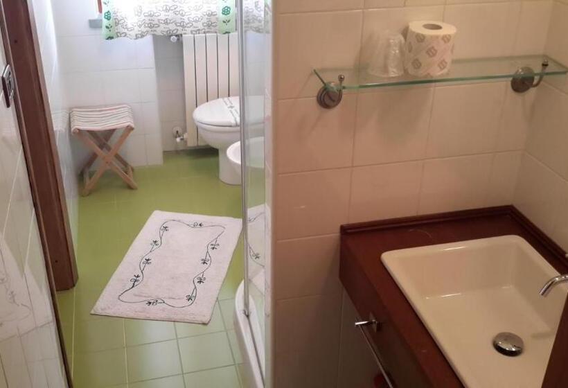Номер Deluxe с Балконом, B&b L Albero Di Antonia