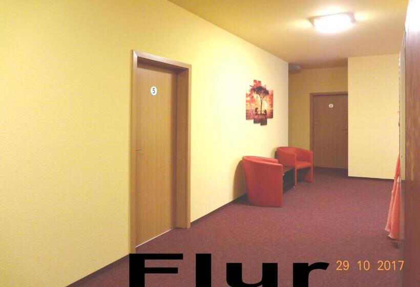 Трехместный Номер Стандарт Совместная Ванная, Ferienwohnung Direkt In Ilmenau