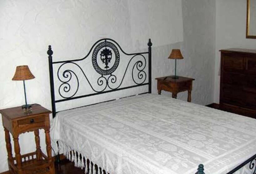 Дом 2 Спальни, Casa Da Janal