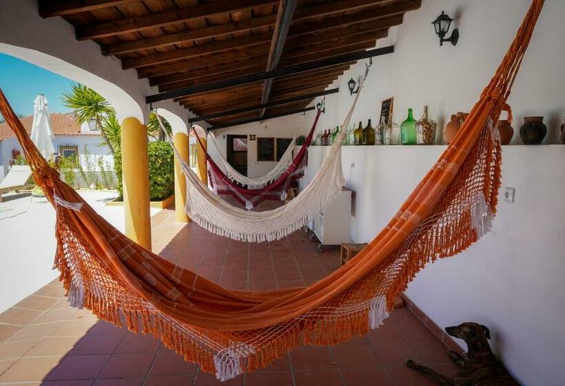 Дом 3 Спальни, Casas De Santa Rita