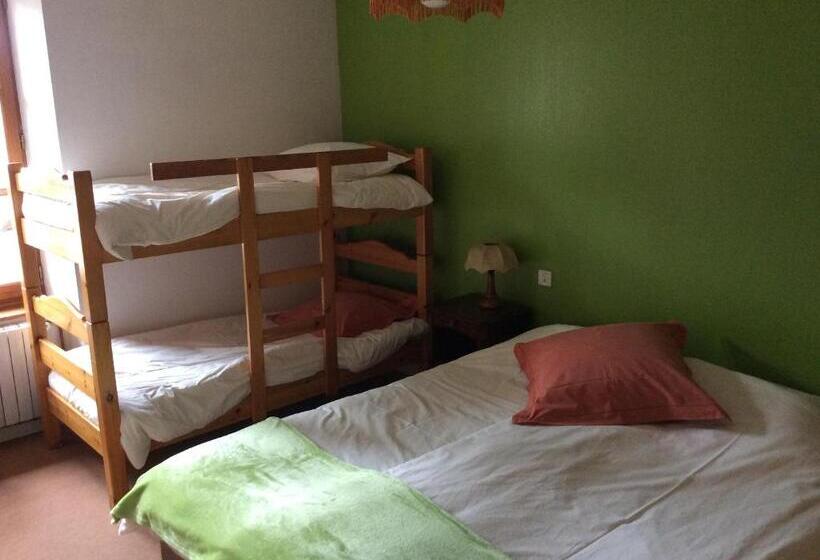 Четырехместный Номер Базовый, Chambres D Hôtes   Domaine De La Grangeotte