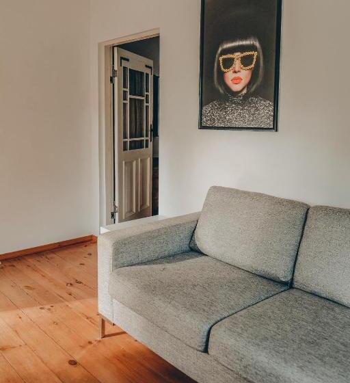 آپارتمان 1 خوابه با چشمانداز باغ, Villa Irbe