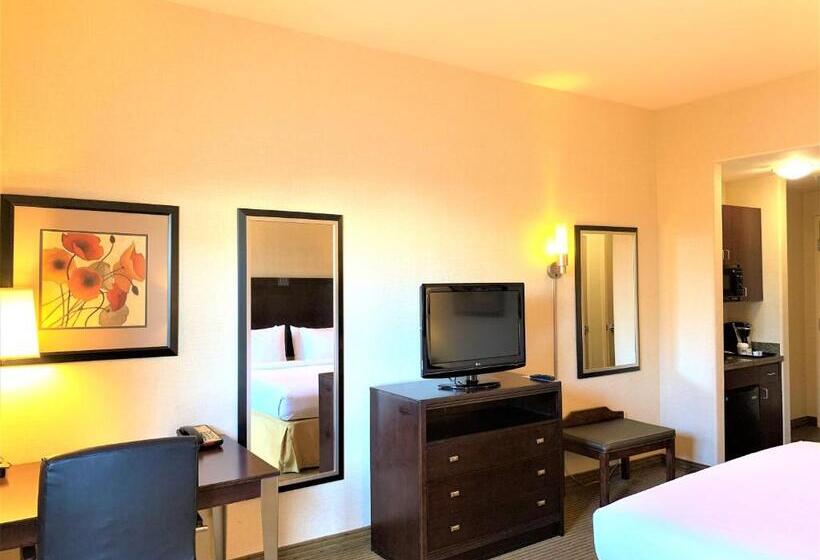 Номер Стандарт, Holiday Inn Express Fresno Northwest   Herndon, An Ihg