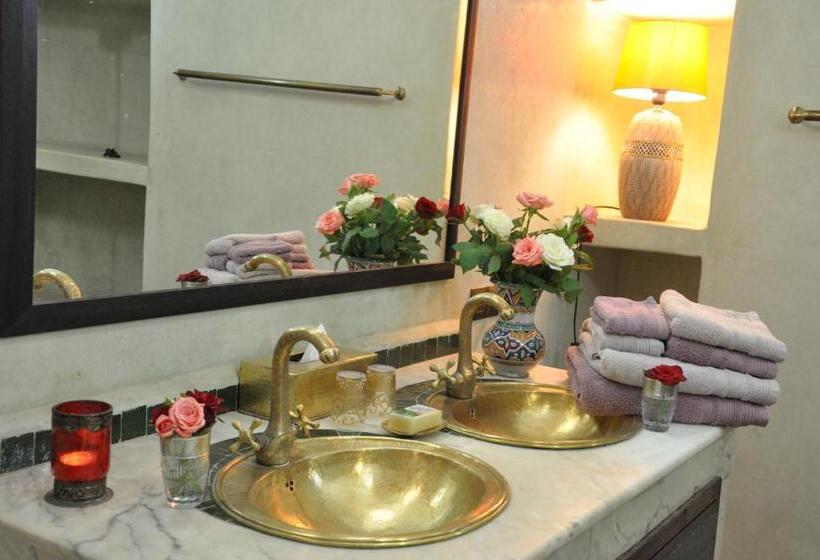 سوییت, Riad Adarissa
