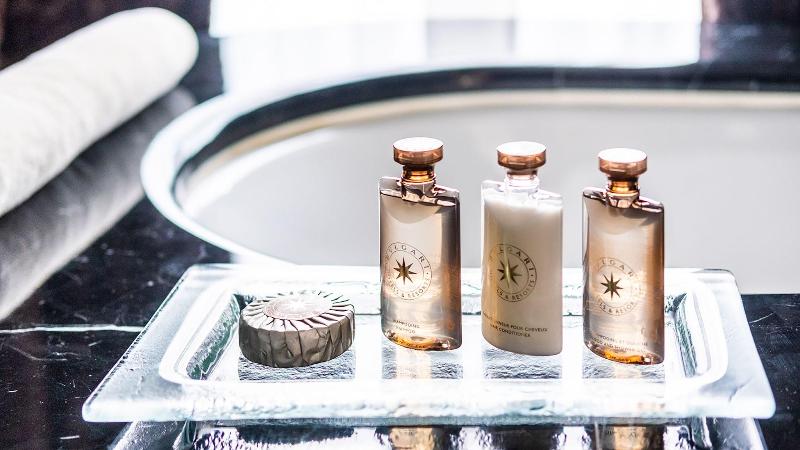 Люкс Повышенной Комфортности, Bulgari Hotel London