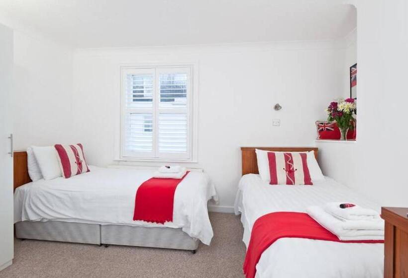 Номер Стандарт, Hamptons Brighton
