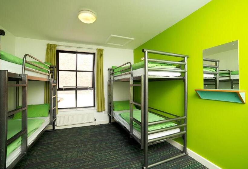 Четырехместный Номер Стандарт, Yha Manchester