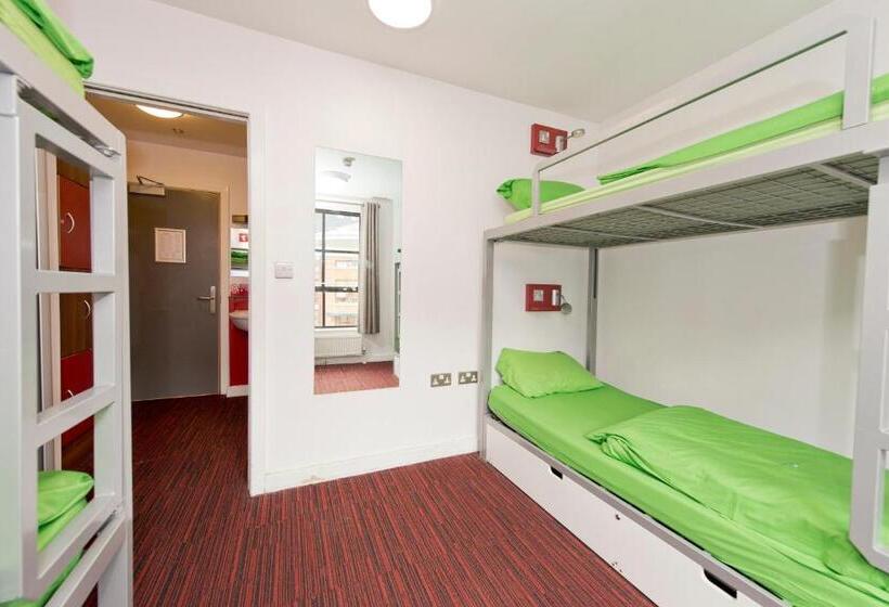 Кровать в Общей Комнате, Yha Manchester