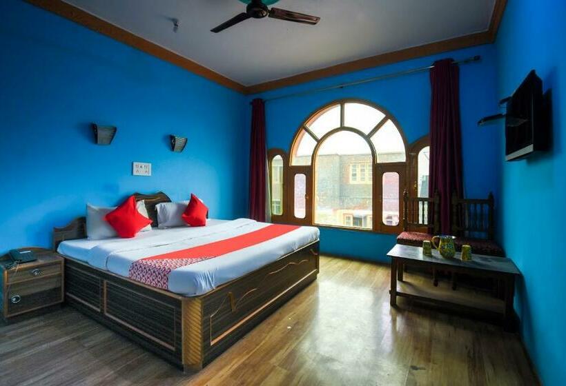 Трехместный Номер Deluxe, Oyo 66476  Divine Kashmir