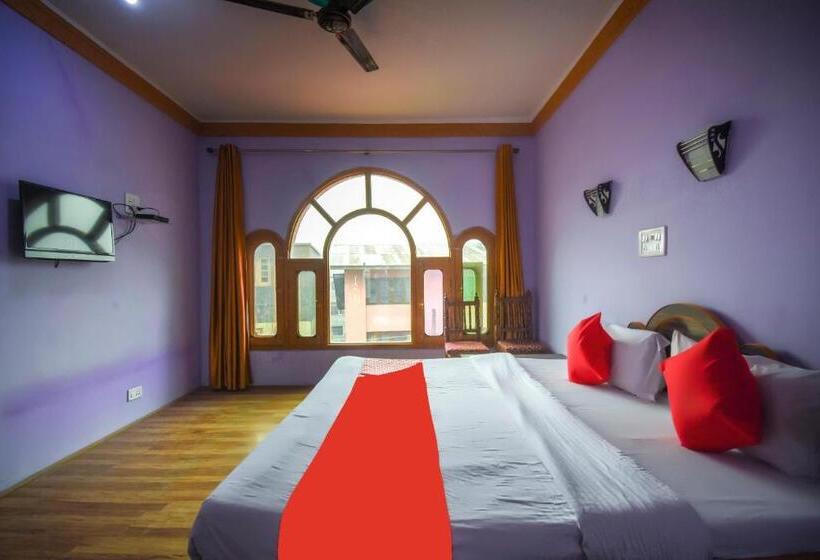 Трехместный Номер Комфорт, Oyo 66476  Divine Kashmir