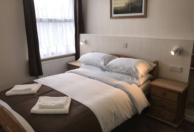 اتاق استاندارد, Trevellis Bed And Breakfast