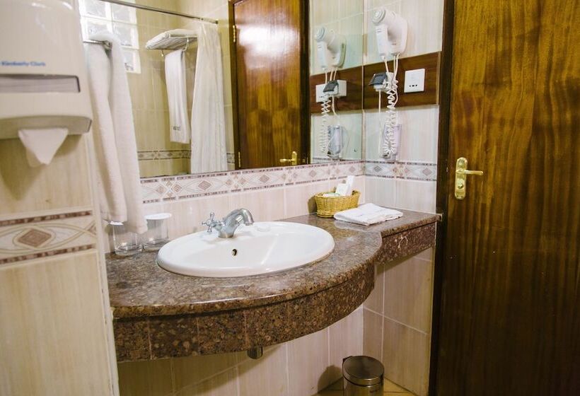 اتاق استاندارد, Boma Inn Nairobi