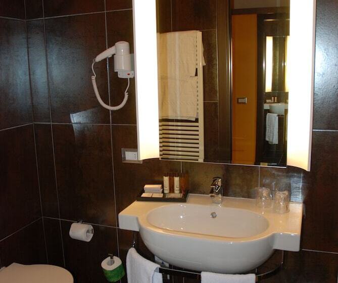 Номер Стандарт с Балконом, Zen Hotel Versilia