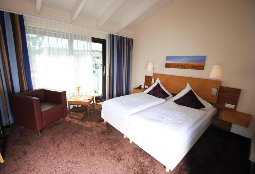 스탠다드 룸 측면 바다 전망, Strandhotel Binz