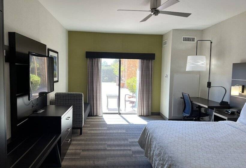 Номер Стандарт Двуспальная Кровать, Holiday Inn Express Hotel & Suites El Dorado Hills, An Ihg