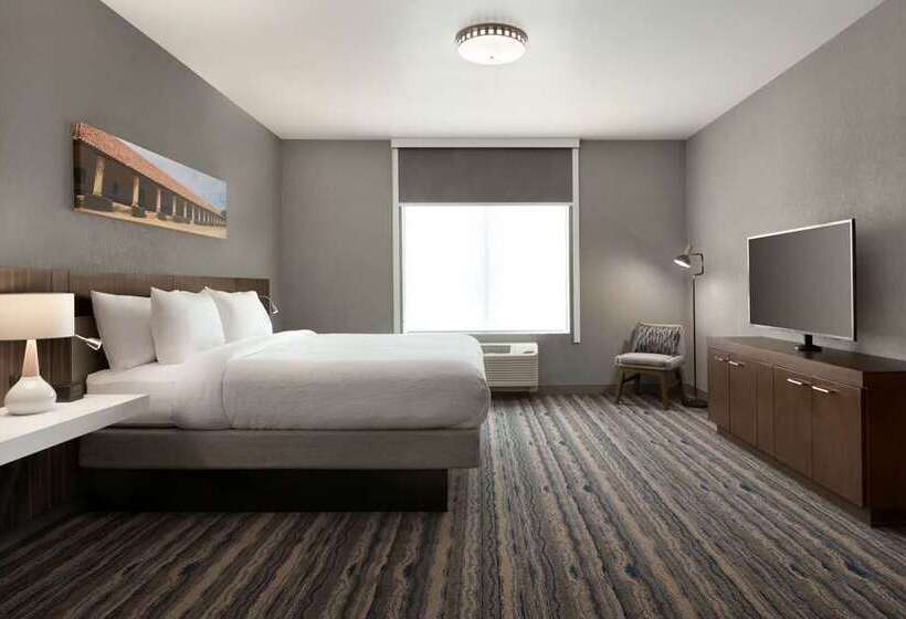 Номер Стандарт, The Rewind West Des Moines, Tapestry Collection By Hilton