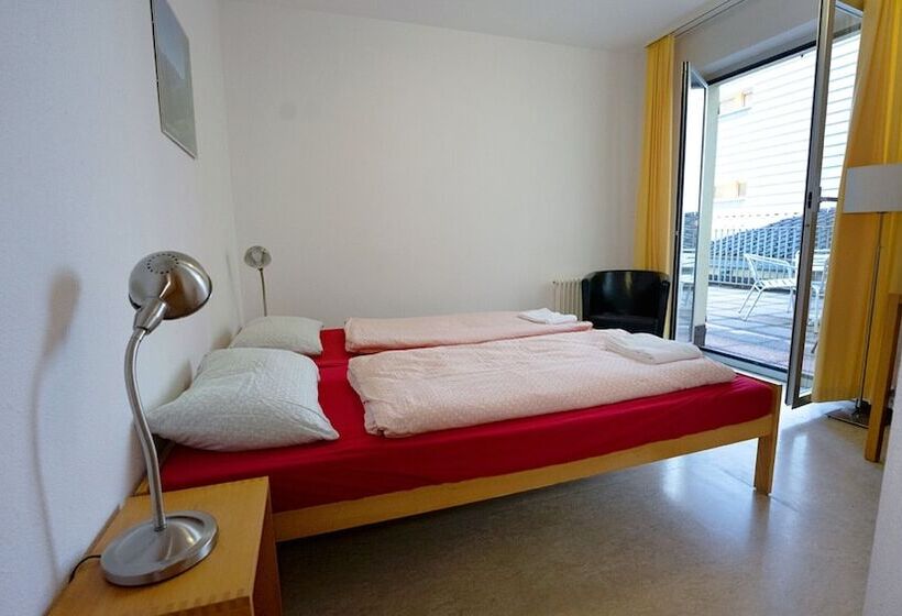 スタンダードルーム, Locarno Youth Hostel