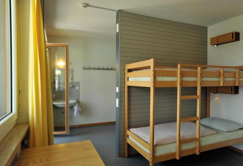 اتاق استاندارد, Locarno Youth Hostel